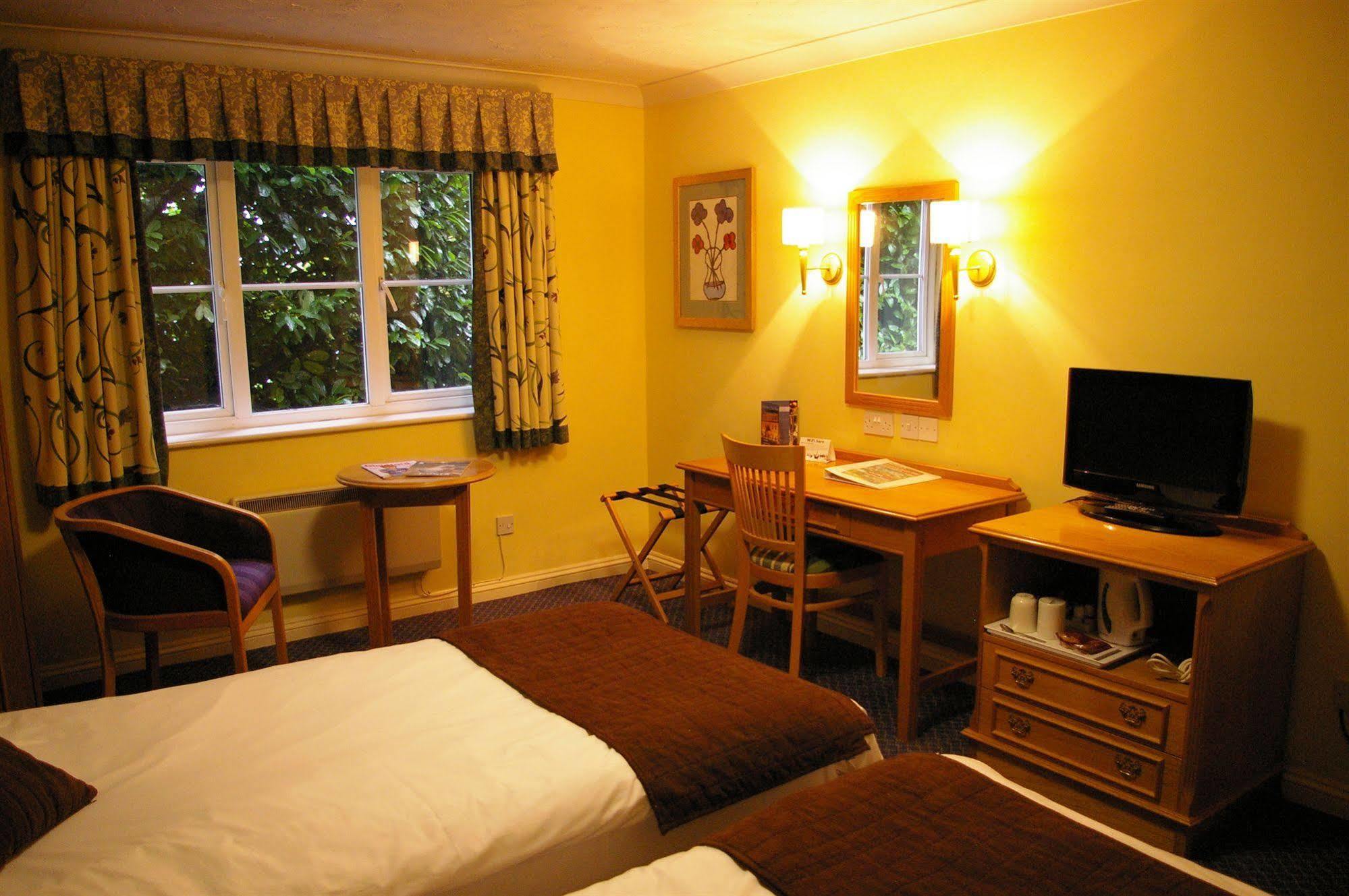 The Georgian, Haslemere, Surrey Dış mekan fotoğraf